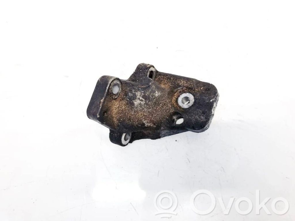 Volvo S60 Łapa / Mocowanie silnika 