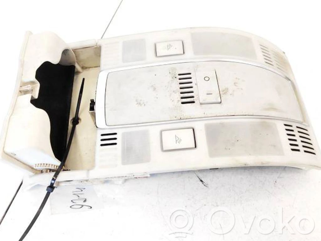 Luz del asiento delantero   4F0951177,4F0910177,4F0910177,4F0951177,70103105