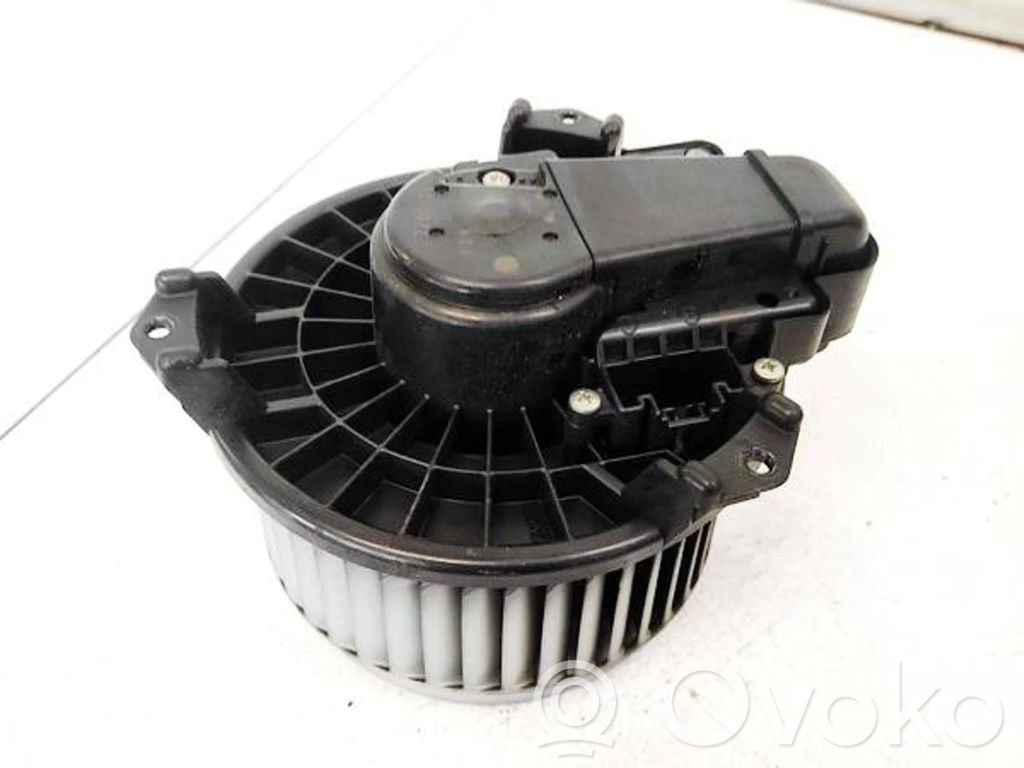 Toyota Yaris Ventilator aerotermă 