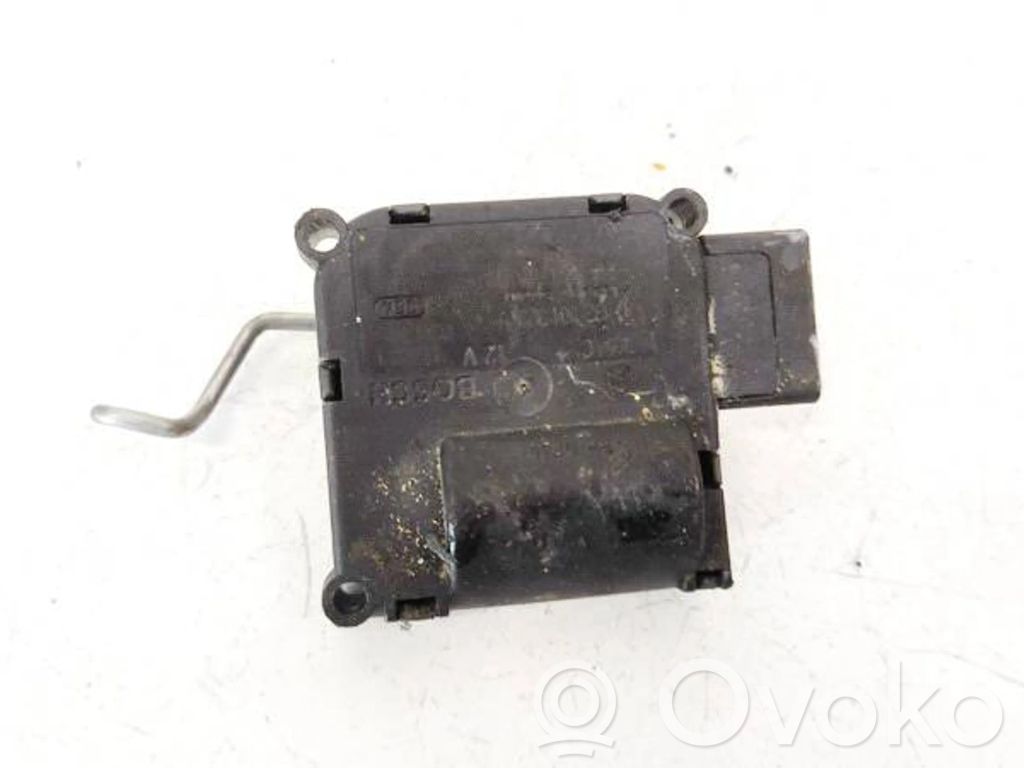 Audi A8 S8 D3 4E Motorino attuatore aria