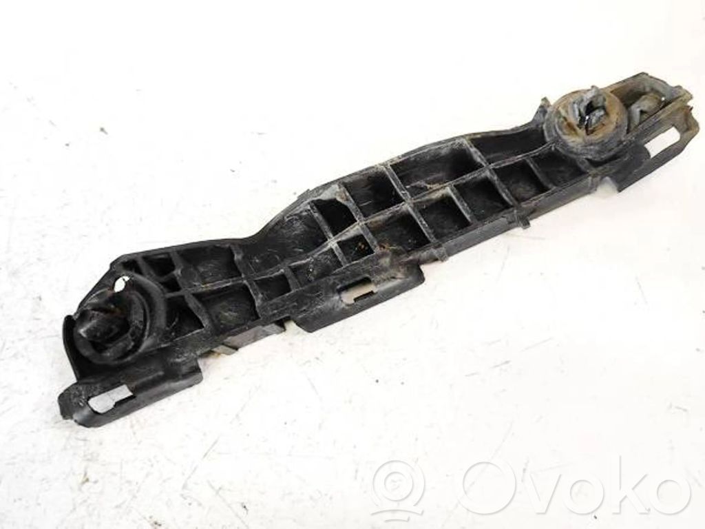 Toyota Yaris Staffa di rinforzo montaggio del paraurti anteriore