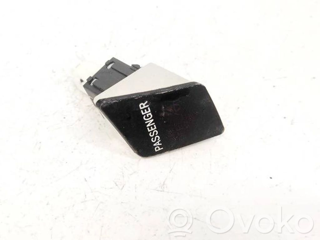 Toyota Yaris Comutator pornit/oprit airbag pasager