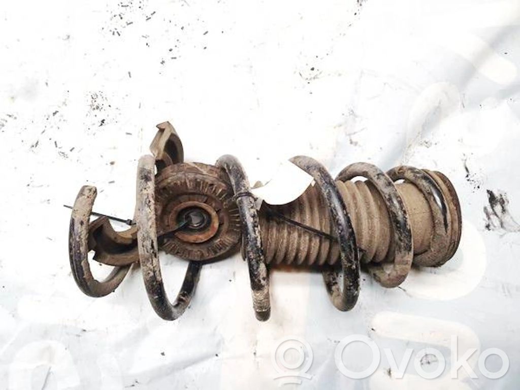 Opel Astra J Etukierrejousi 