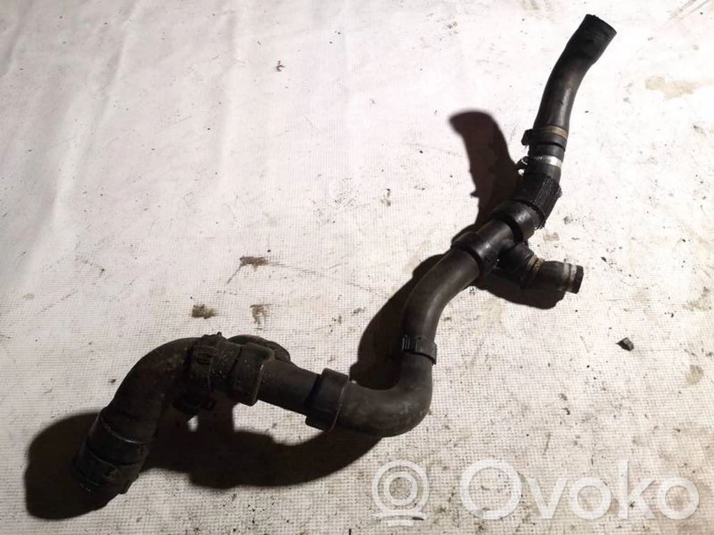 Volvo V70 Engine coolant pipe/hose 