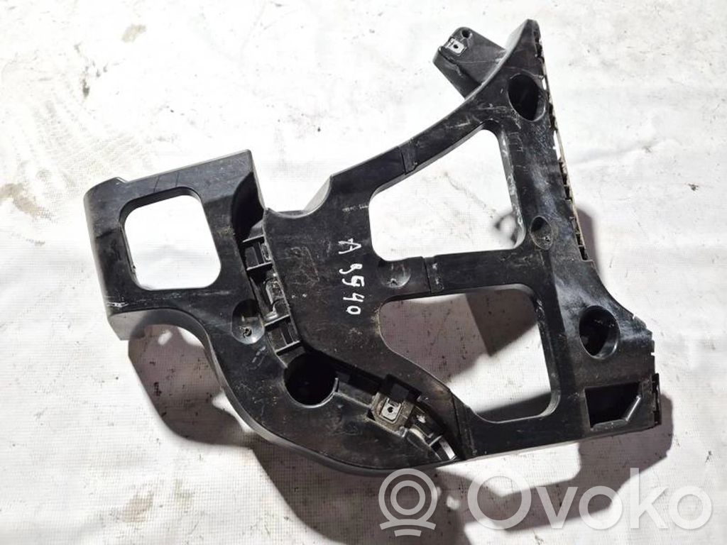 BMW X5 E70 Staffa di rinforzo montaggio del paraurti posteriore