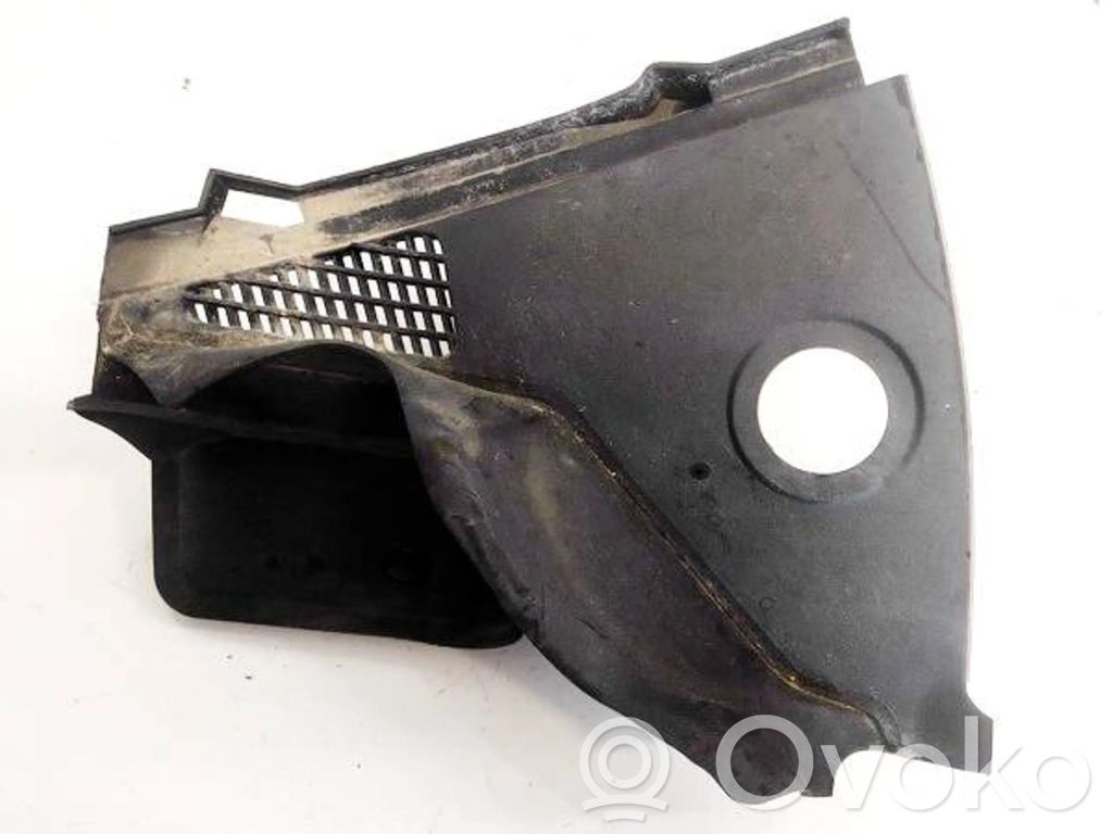 Opel Zafira B Podszybie przednie 