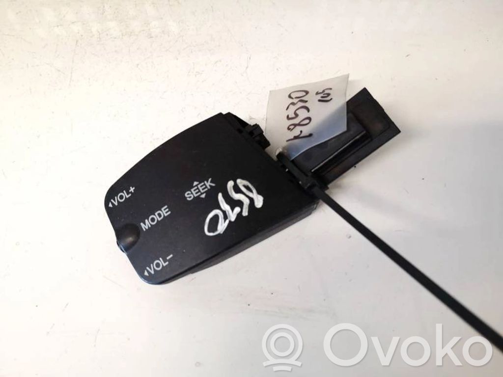 Ford Focus Comutator/buton multifuncțional 