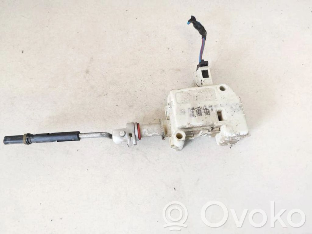 Volkswagen Golf IV Motor închidere centralizată