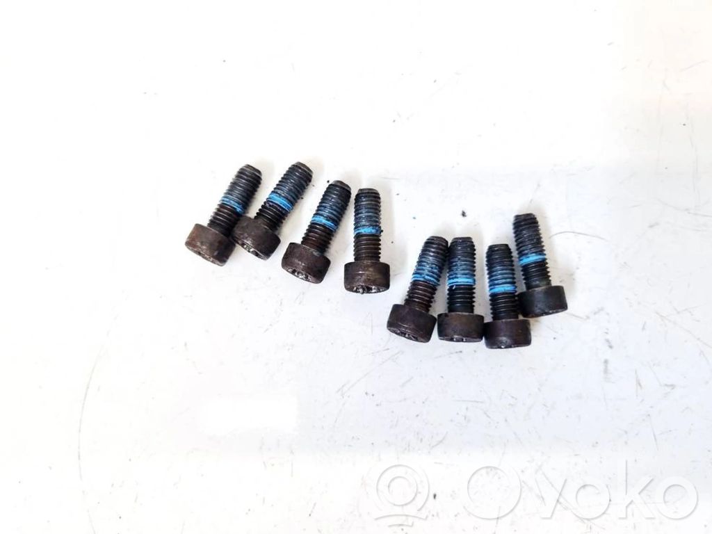 Tuercas/tornillos