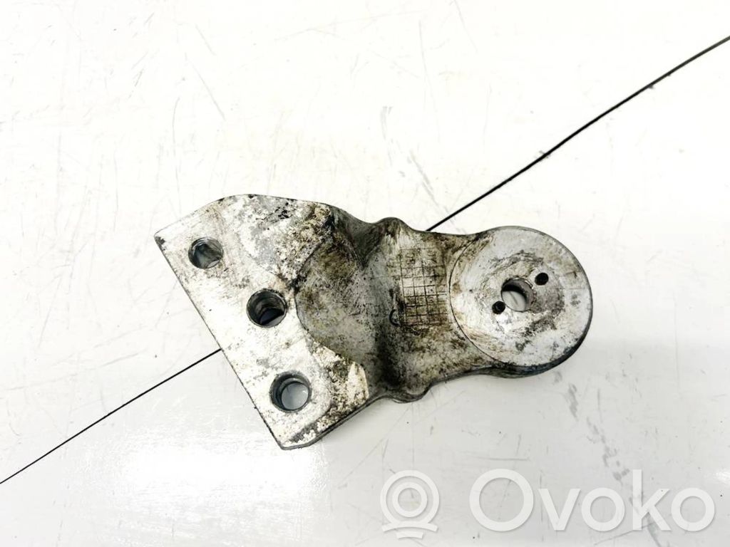 Suport motor   18211G100,18211G100