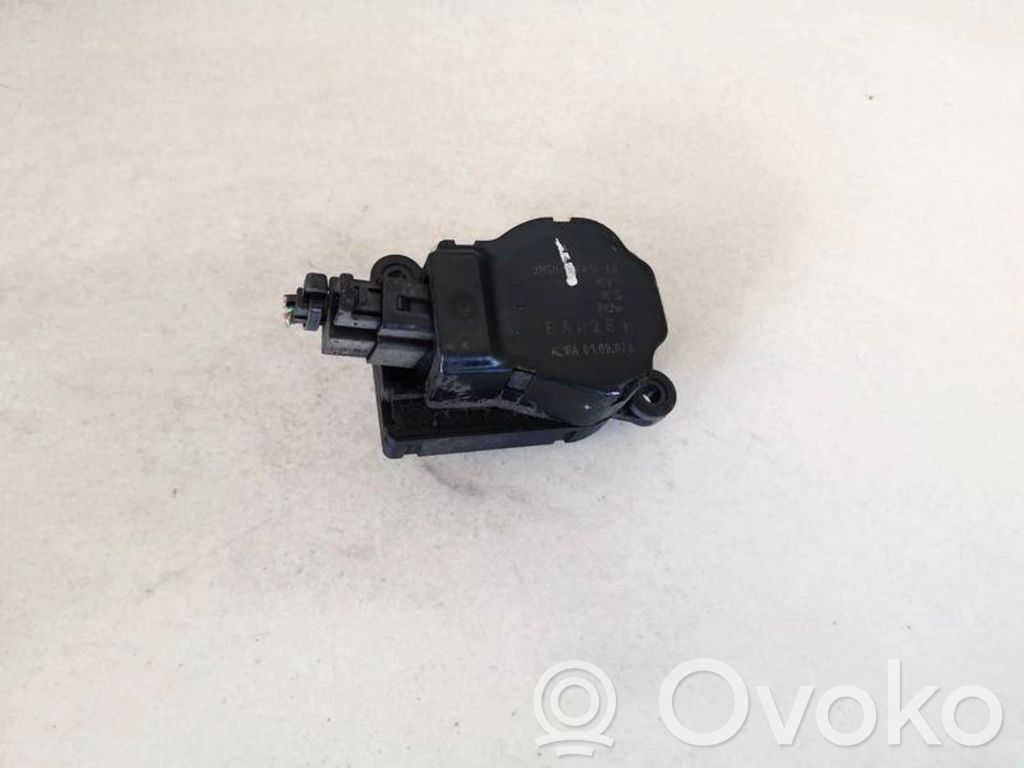 Ford Focus C-MAX Moteur / actionneur de volet de climatisation