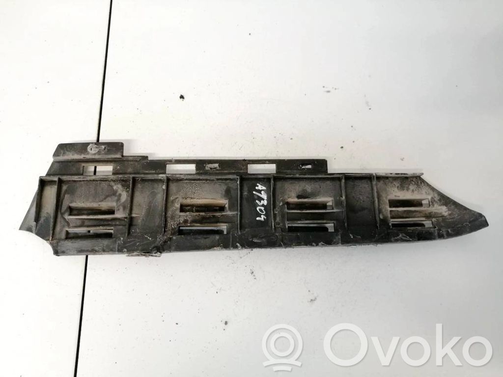 Skoda Fabia Mk2 (5J) Soporte de montaje del parachoques trasero 