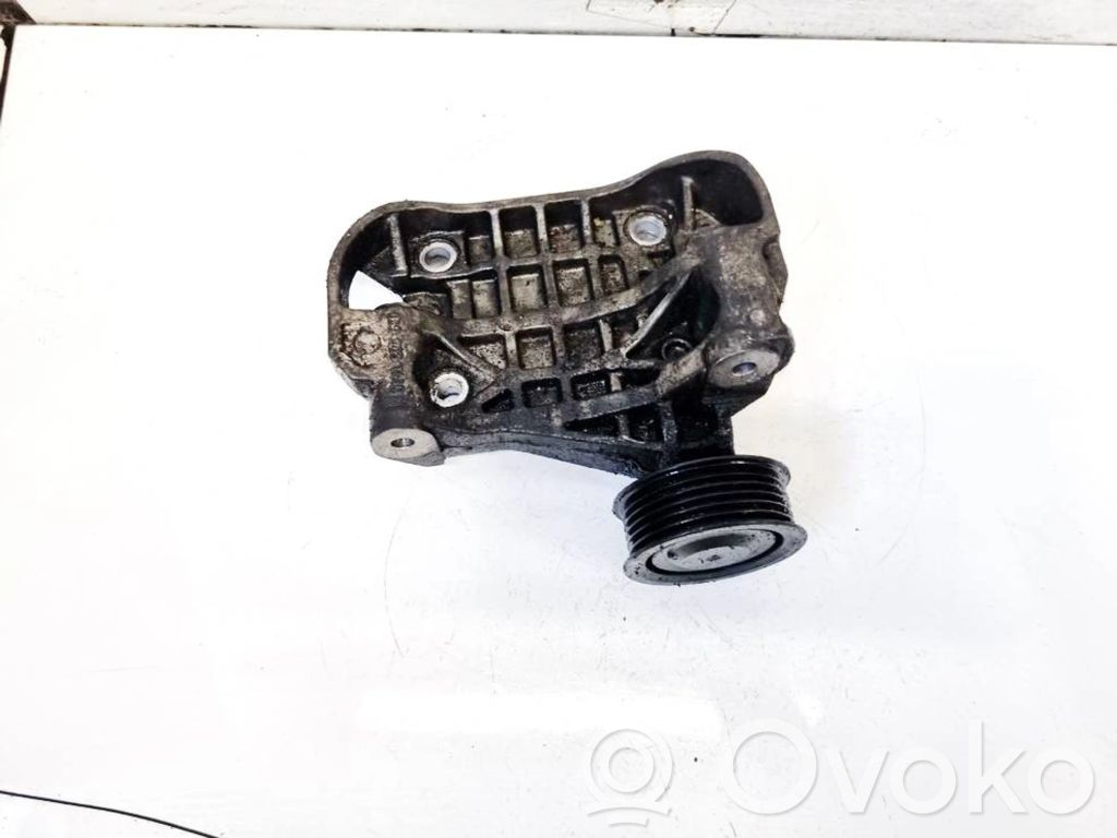 Engine mounting bracket   059903143Q,059903143Q