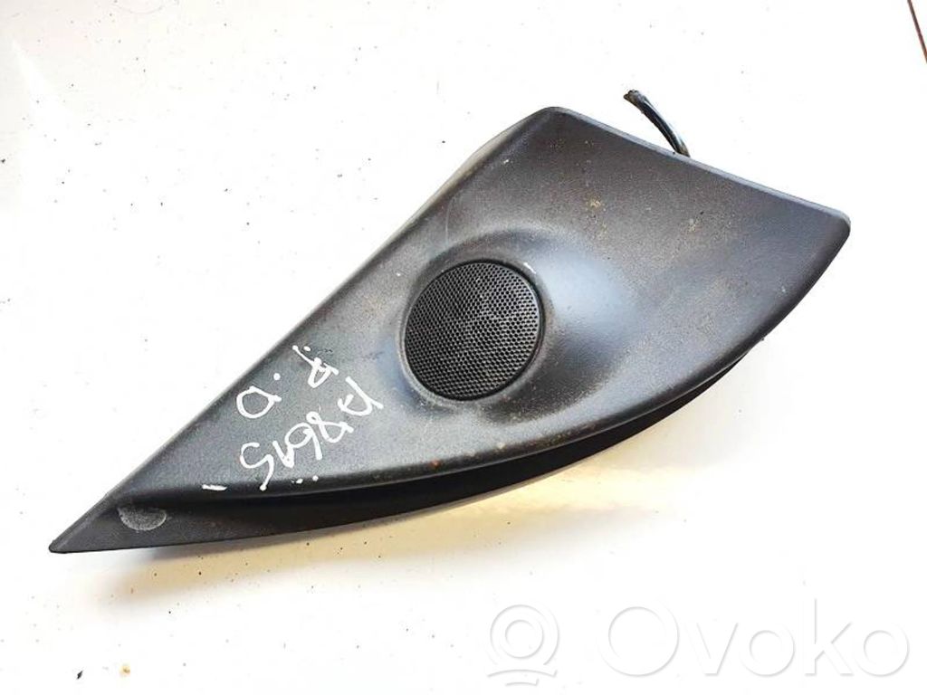 Opel Astra H Altavoz de la puerta delantera 