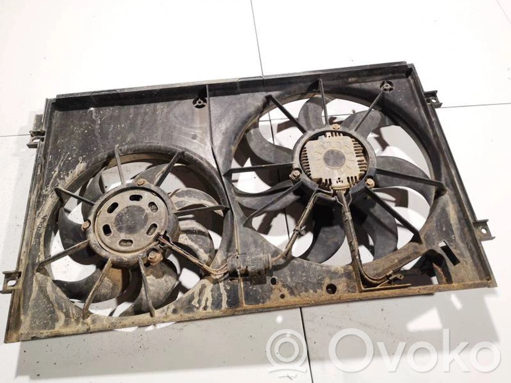 Volkswagen Touran I Convogliatore ventilatore raffreddamento del radiatore