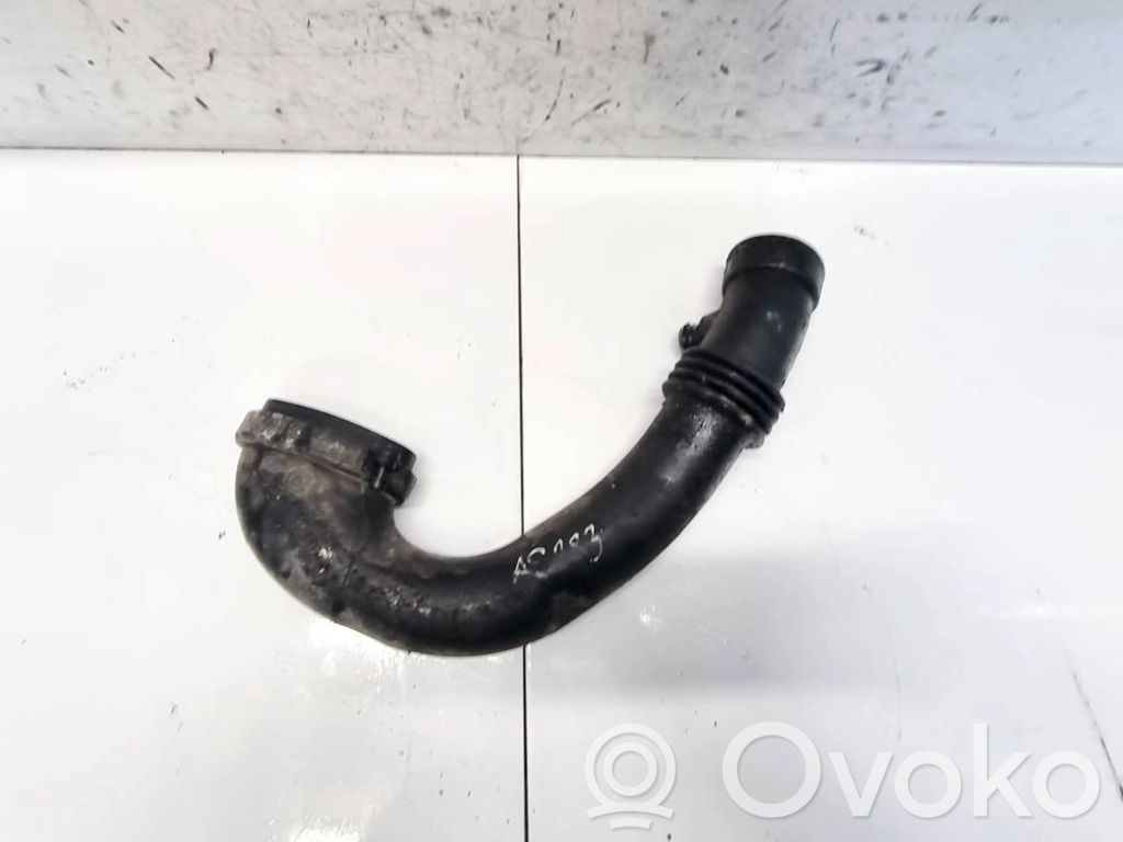 Land Rover Range Rover L322 Välijäähdyttimen letku 
