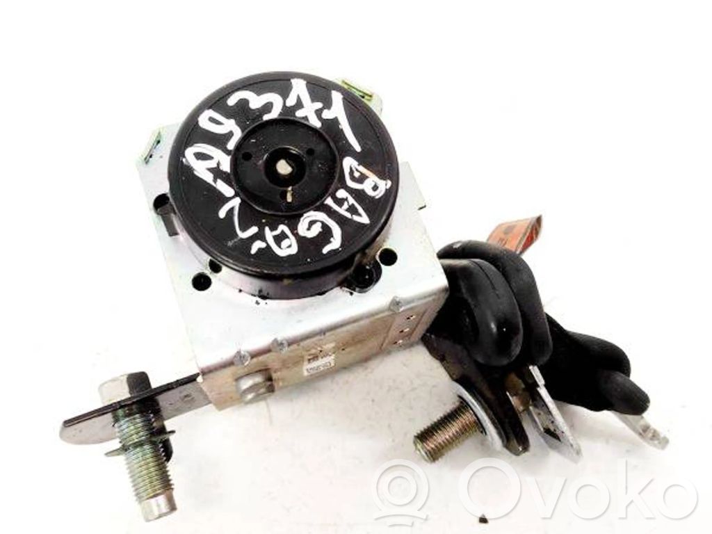 Mazda 3 I Sicherheitsgurt hinten Mitte 