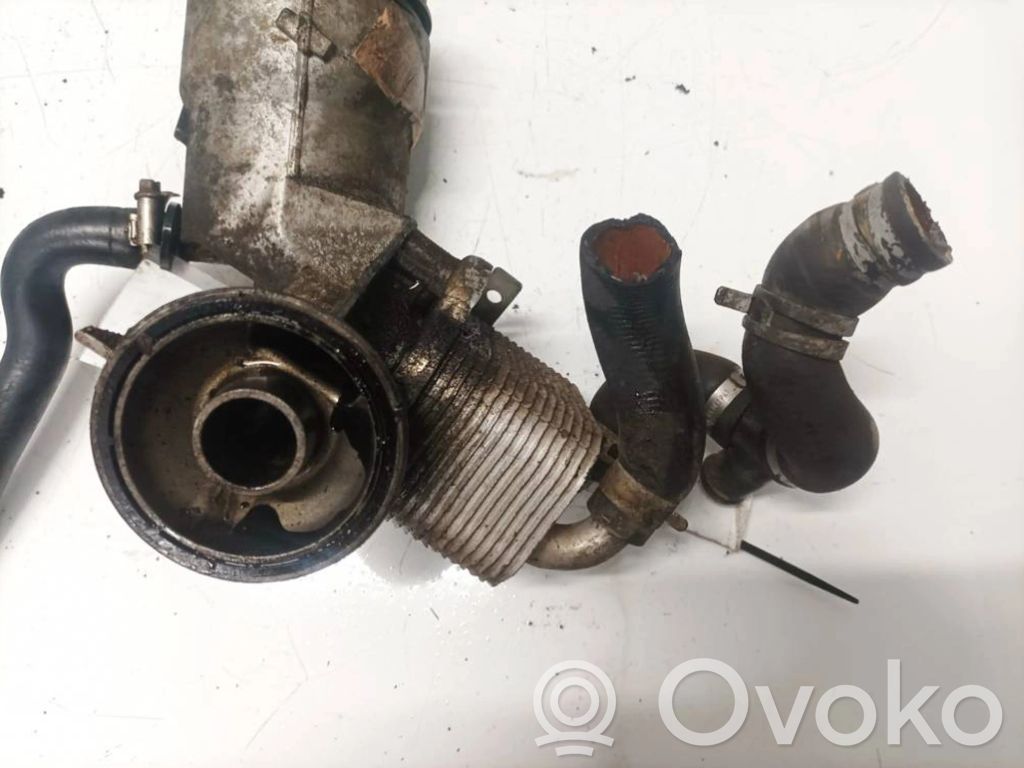 Opel Astra H Radiatore dell’olio del motore 