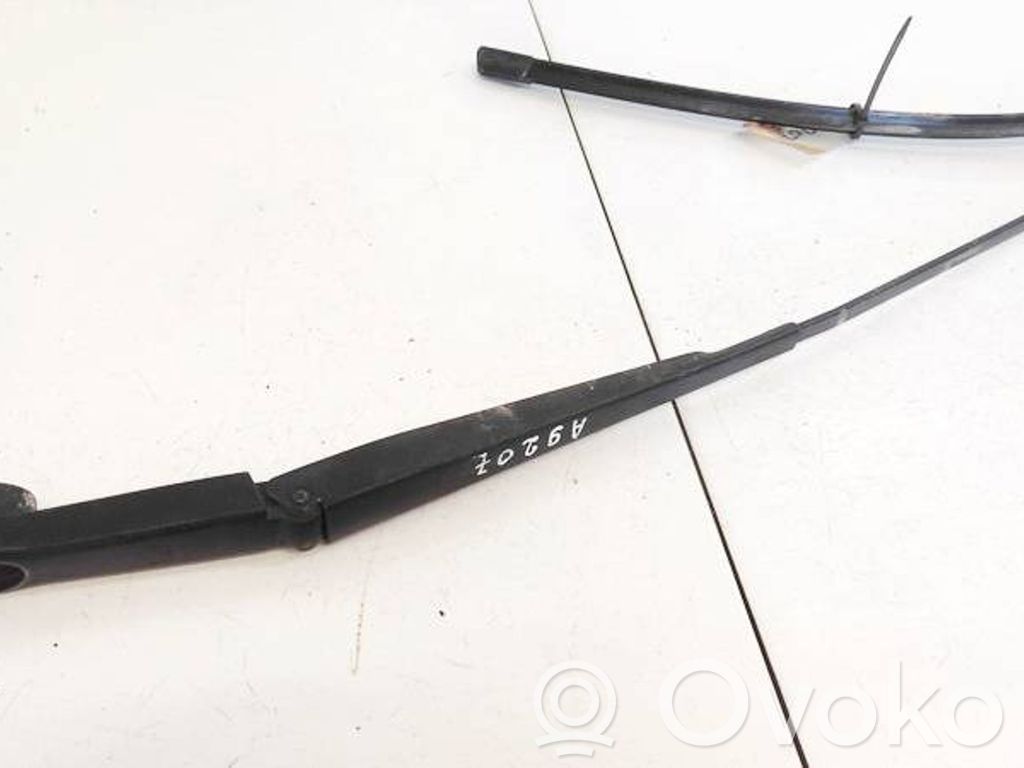 Citroen C4 Grand Picasso Braccio della spazzola tergicristallo anteriore