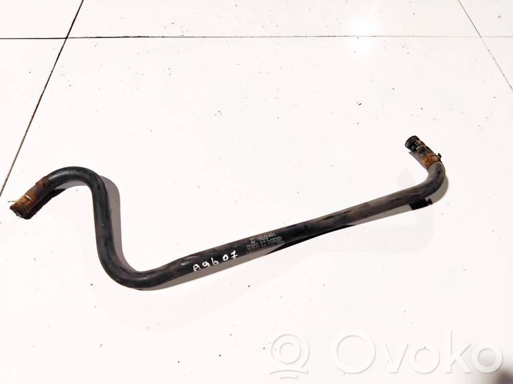 Opel Astra H Tubo flessibile del liquido di raffreddamento del motore