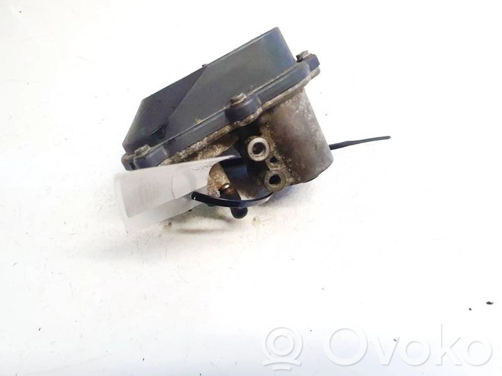Volkswagen PASSAT CC Actuator/motor supapă galerie admisie 