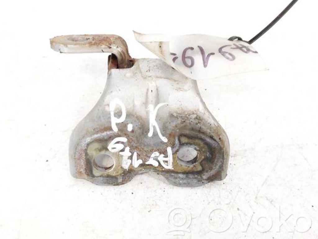 Charnière supérieure de porte avant