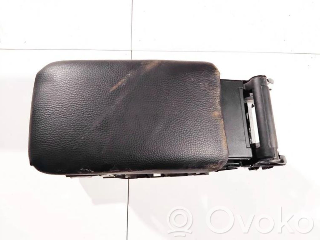 Volkswagen Golf VI Bracciolo 