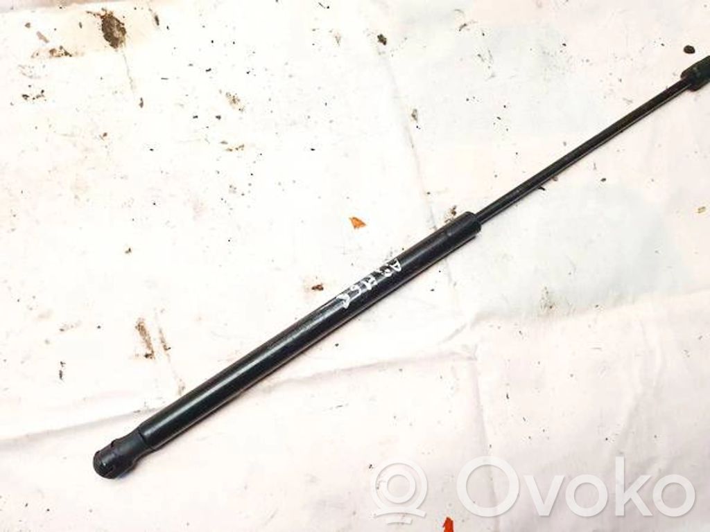 Volvo V70 Amortiguador/puntal del maletero/compartimento de carga