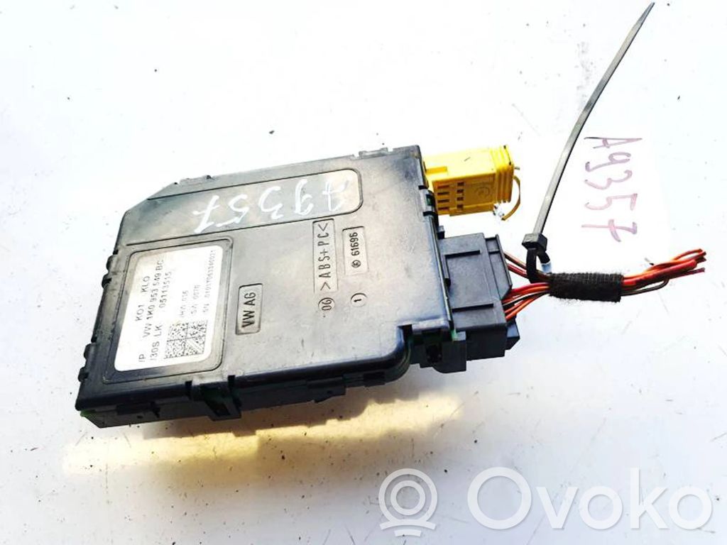 Skoda Octavia Mk2 (1Z) Mâner/pârghie reglare volan 