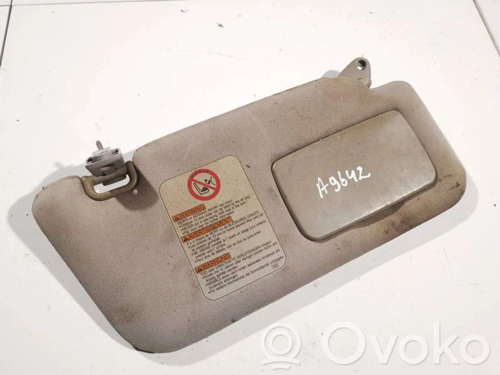 Sun visor