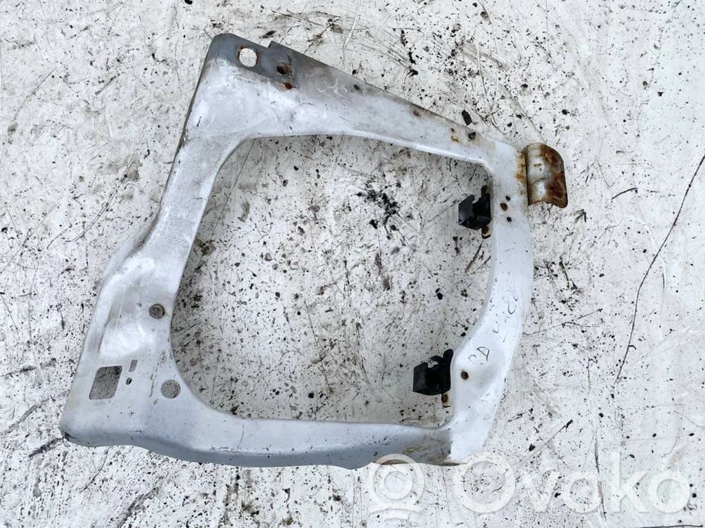 Ford Transit Pas przedni 
