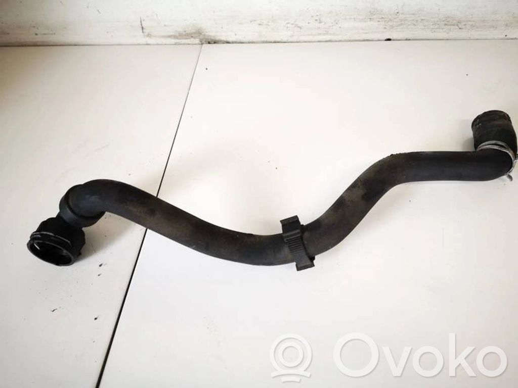 Ford Mondeo MK IV Tubo flessibile del liquido di raffreddamento del motore