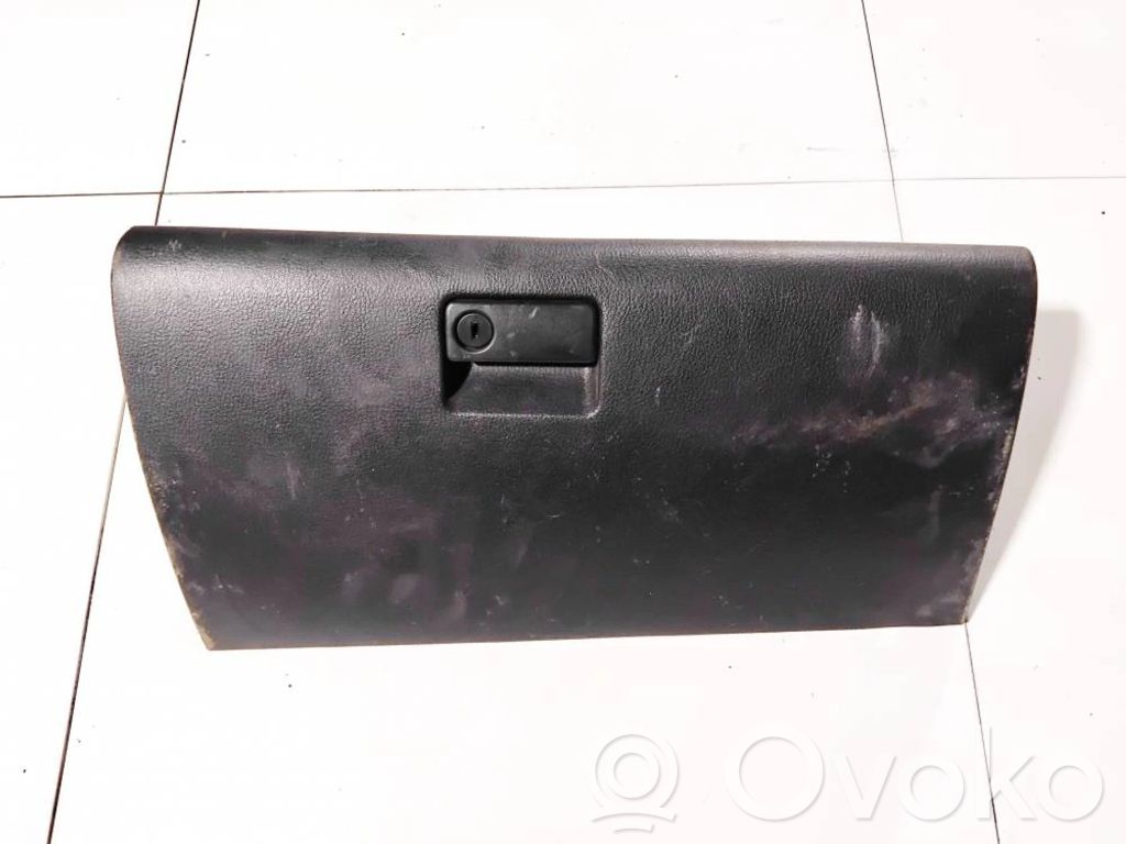 Hansikaslokero   GJ6R64161,GJ6R64161