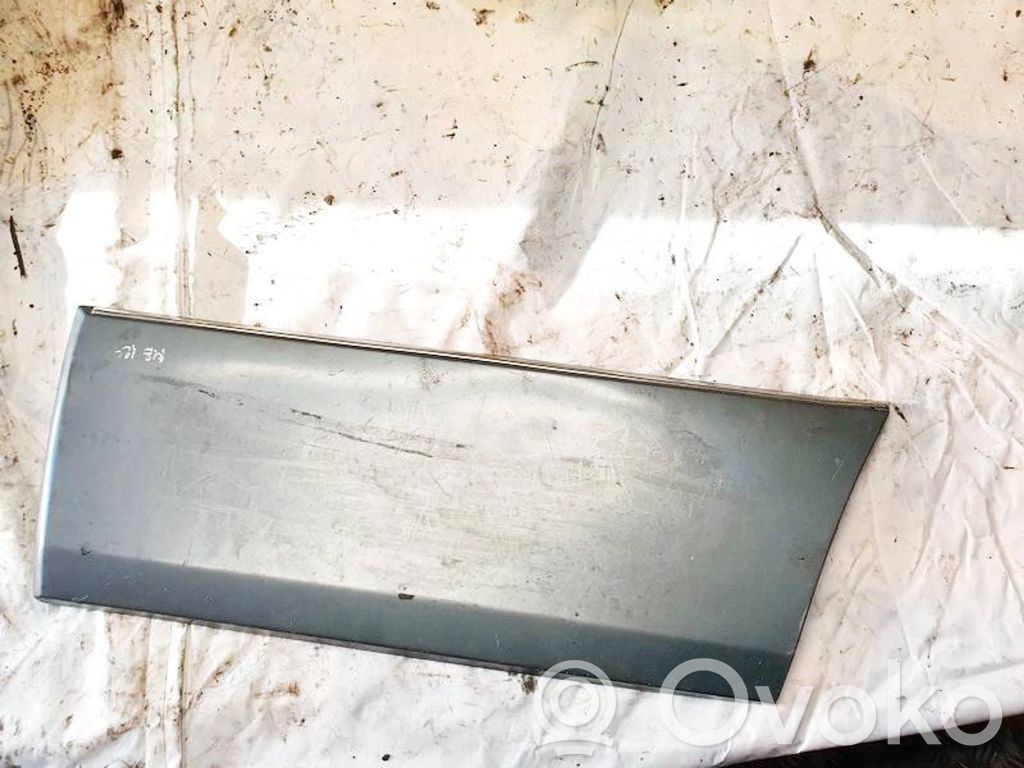 Mercedes-Benz E W124 Beplankung Türleiste Zierleiste hinten