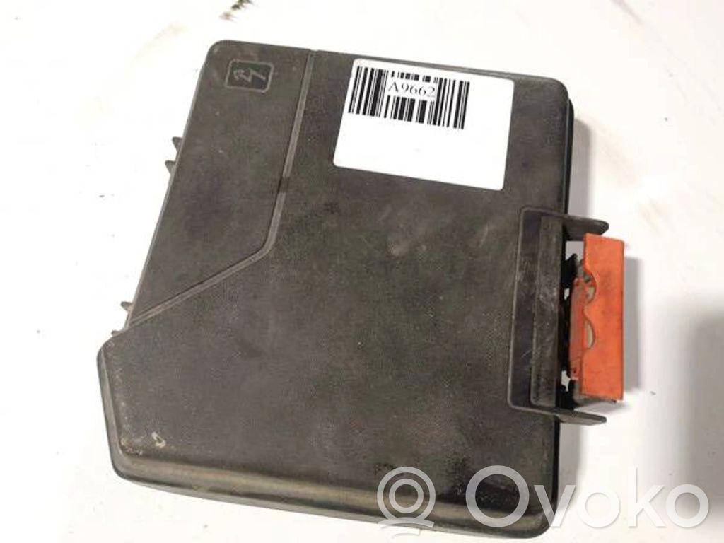 Renault Laguna III Coperchio scatola dei fusibili 