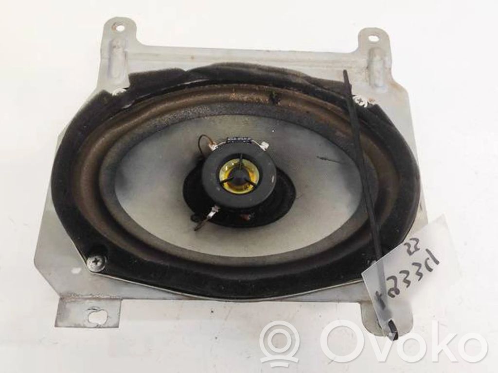 Hyundai H-1, Starex, Satellite Front door speaker