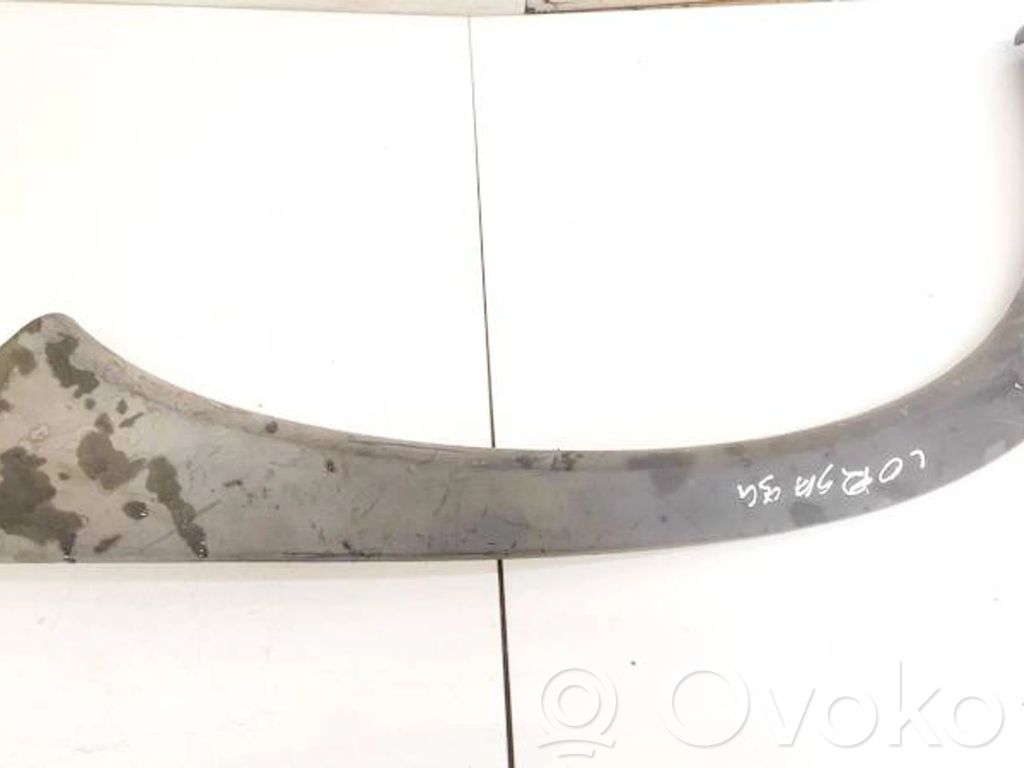 Opel Corsa B Ornament contur aripă față 