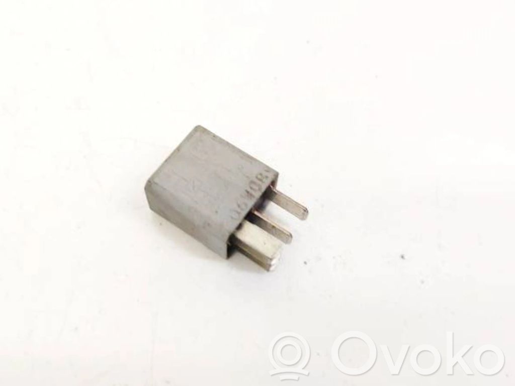 Mercedes-Benz Sprinter W901 W902 W903 W904 Alte relee 