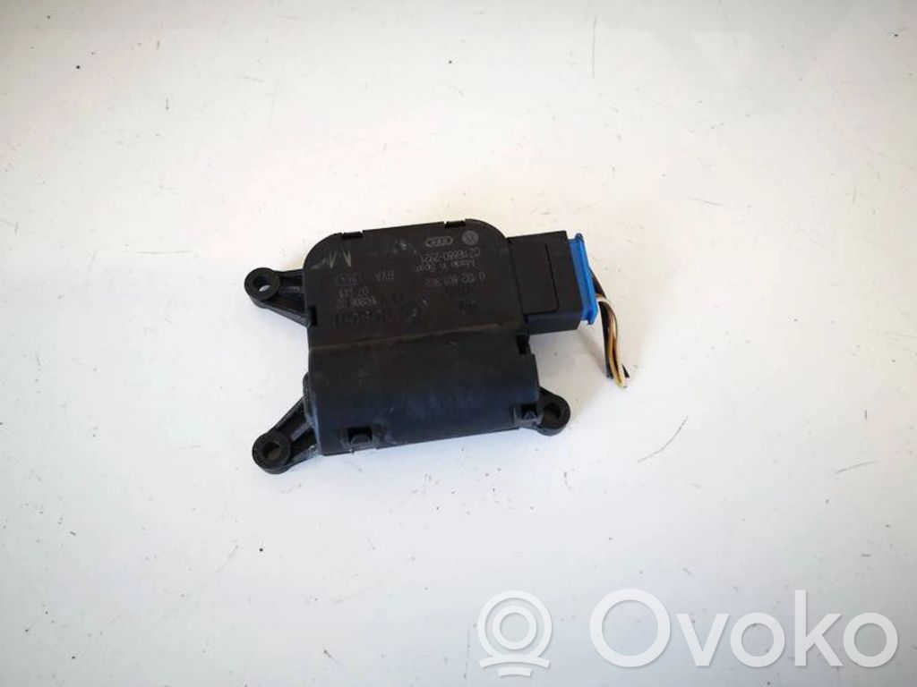 Volkswagen PASSAT B6 Motorino attuatore aria 