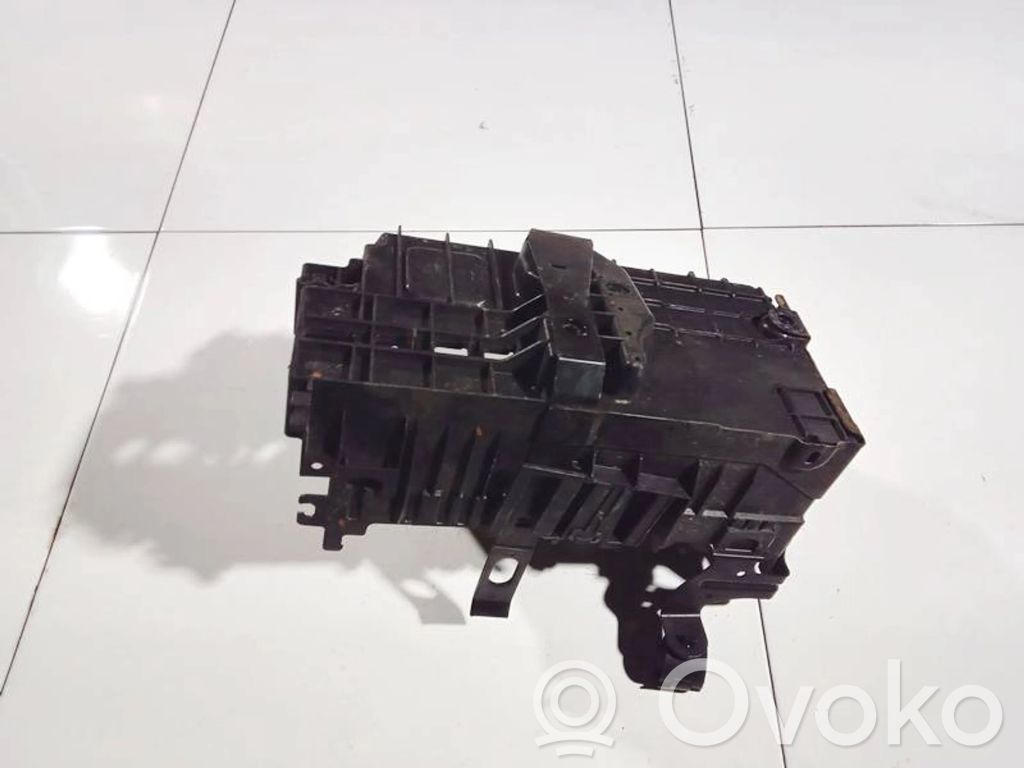 Support boîte de batterie   13308434,13308434