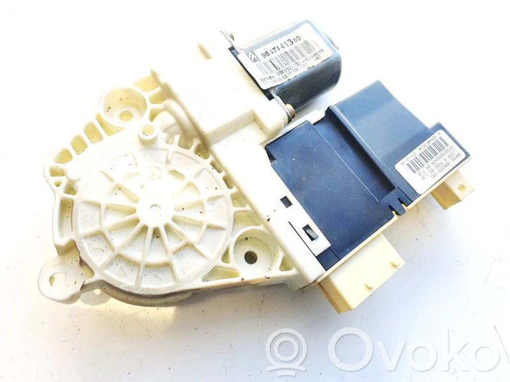 Motor del regulador de la ventanilla de la puerta delantera   9647441380,980692100,9647441380,980692100