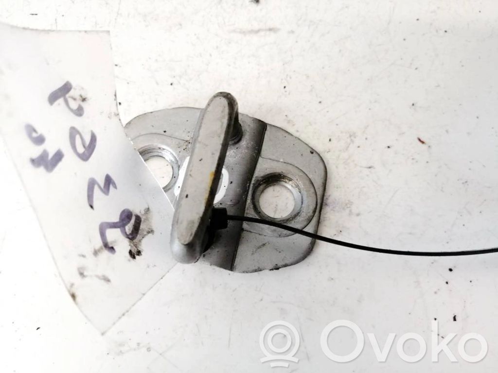 Dodge Caliber Front door lock loop/hook striker 