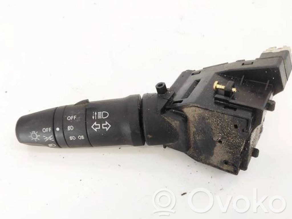 Nissan Primera Leva indicatori 