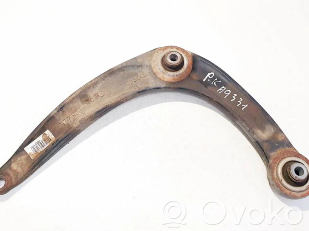 Citroen C4 II Braccio di controllo sospensione anteriore inferiore/braccio oscillante 
