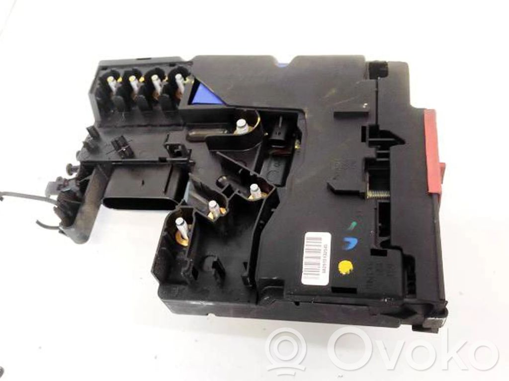 Mercedes-Benz C W204 Set scatola dei fusibili