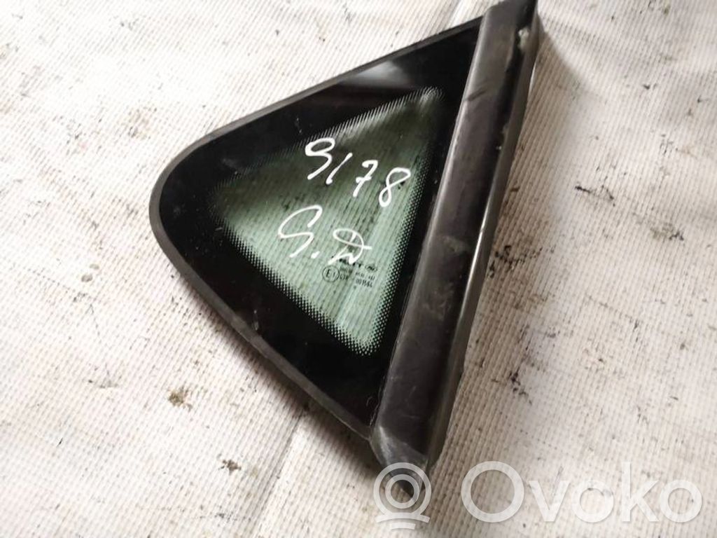 Seat Ibiza IV (6J,6P) Finestrino laterale posteriore 