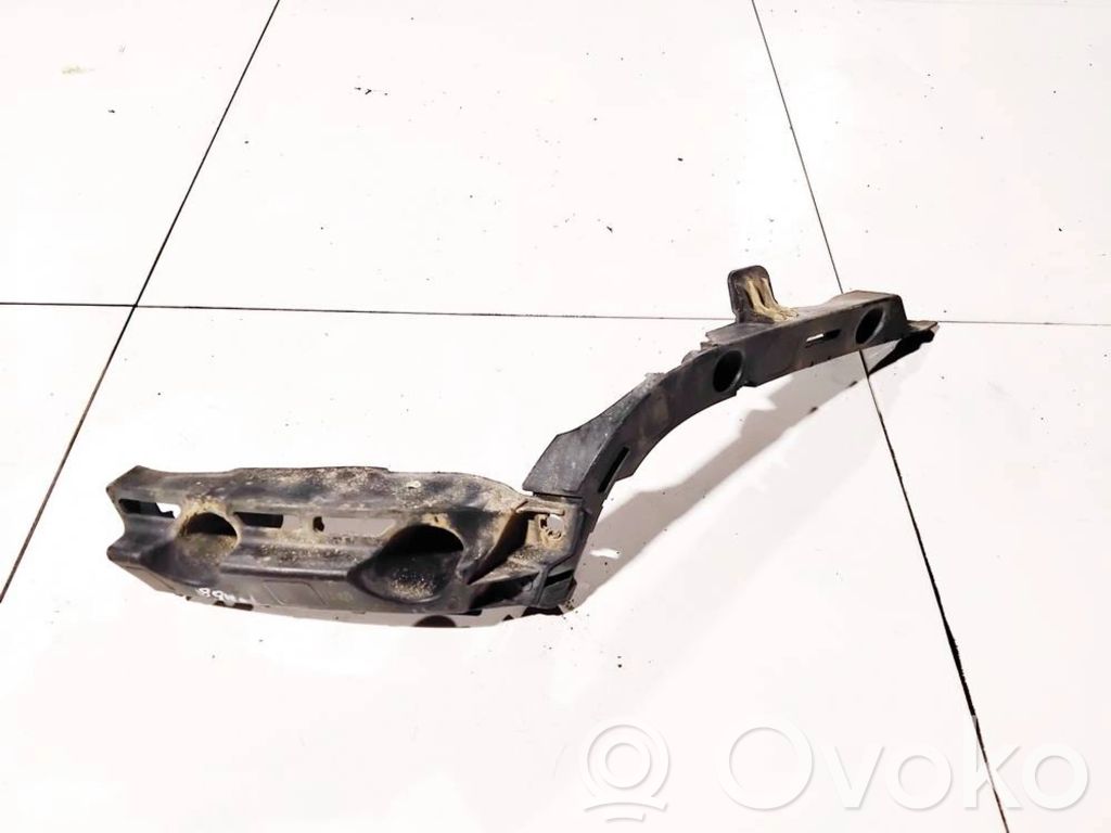 Chevrolet Cruze Soporte de montaje del parachoques trasero 