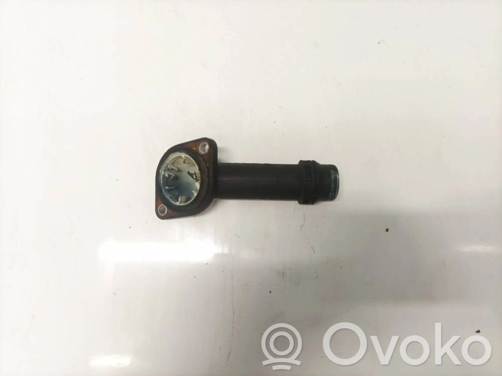 Volkswagen PASSAT B5.5 Conductă/furtun lichid de răcire motor 
