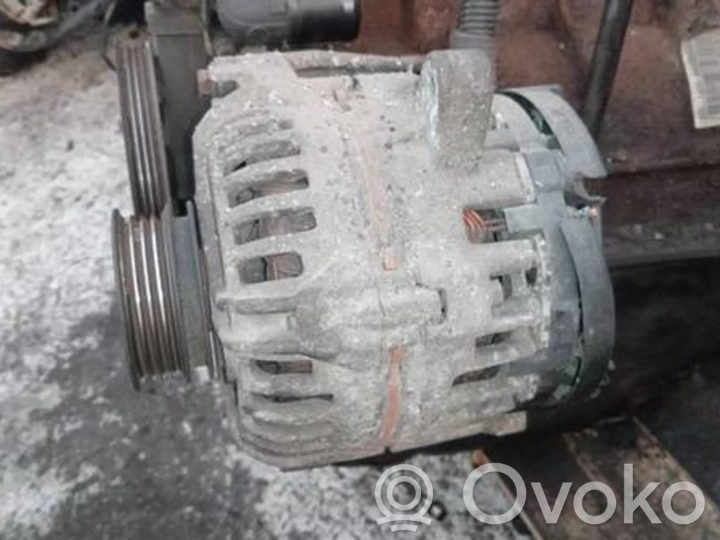 Renault Twingo II Alternador 