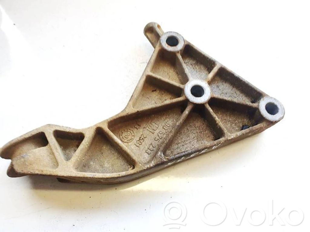 Opel Astra G Engine mounting bracket 